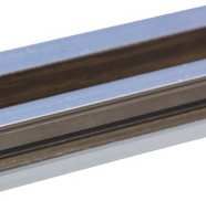 Próg aluminiowy z wstawką w kolorze drzwi